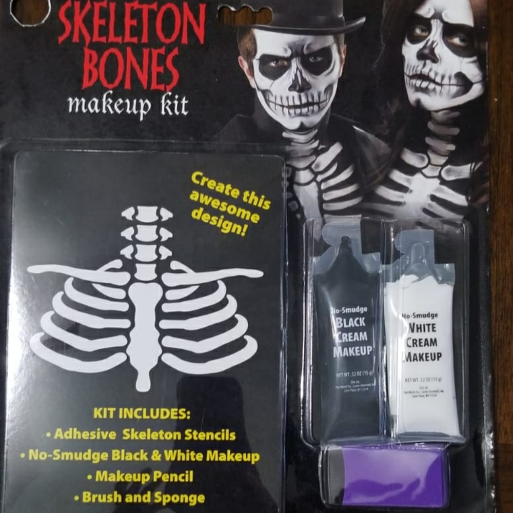 Skeleton Bones Halloween Makeup Kit